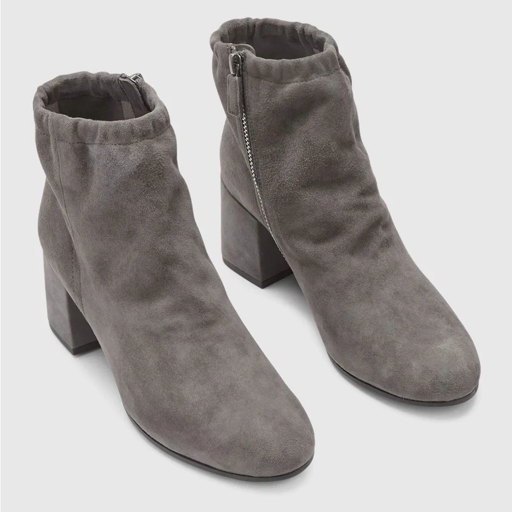 NWOT Eileen Fisher gray Hollis Suede Bootie